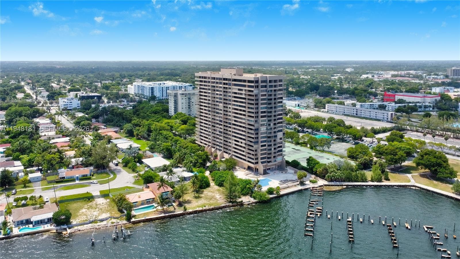 11113 Biscayne Blvd # PH8, Miami, FL 33181 — zdjęcie 3