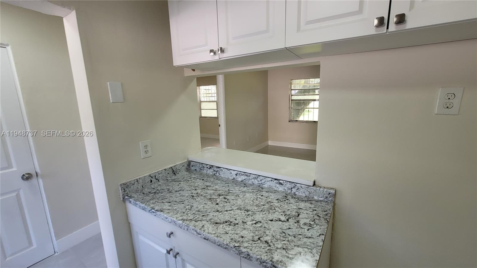 13240 Port Said Rd # 19, Opa-Locka, FL 33054 — zdjęcie 4
