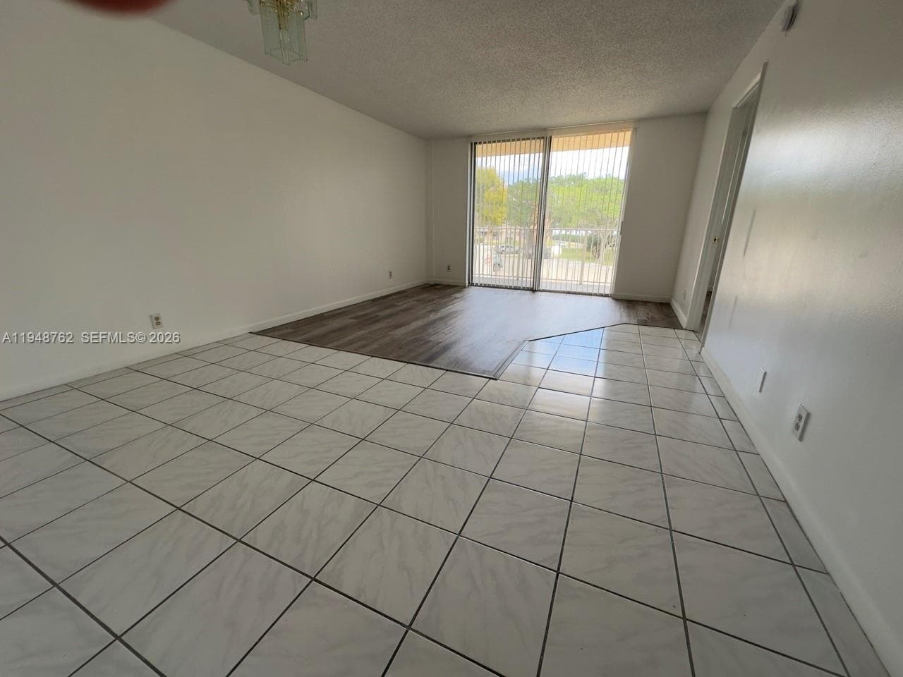 500 Executive Center Dr # 2N, West Palm Beach, FL 33401 — zdjęcie 2