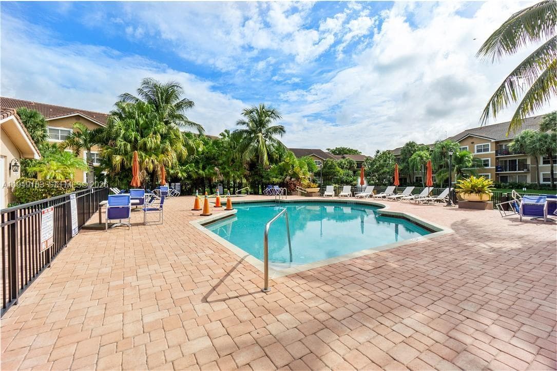 8821 Wiles Rd # 101, Coral Springs, FL 33067 — zdjęcie 5