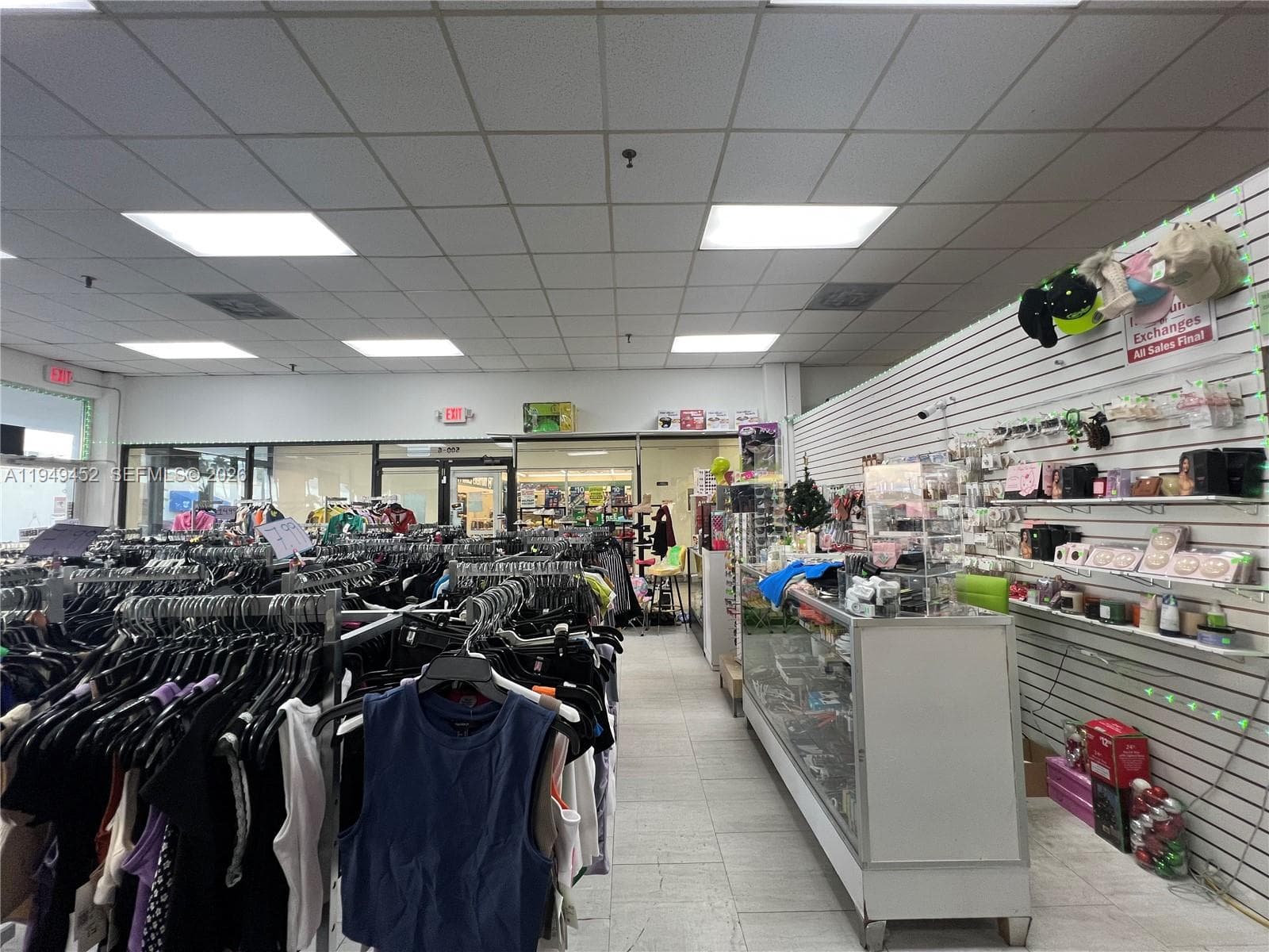 500 W 49th St, Hialeah, FL 33012 — zdjęcie 3