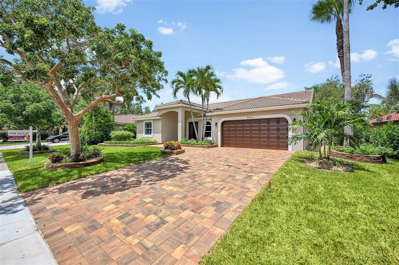 4910 NW 104th Avenue, Coral Springs, FL 33076 — zdjęcie 2