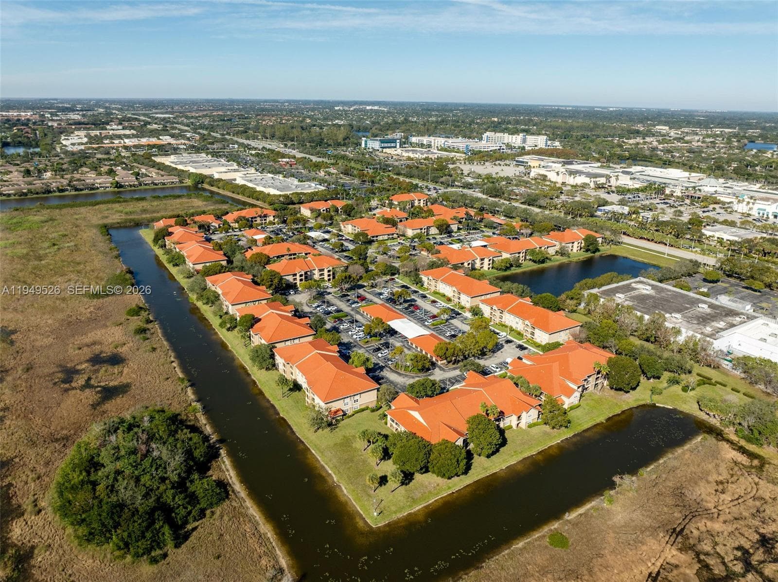 11700 SW 2nd St # 13202, Pembroke Pines, FL 33025 — zdjęcie 2