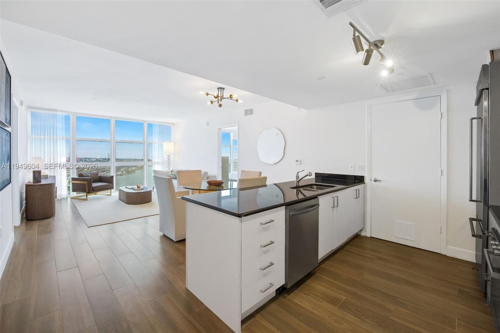 50 Biscayne Blvd # 3904, Miami, FL 33132 — zdjęcie 3