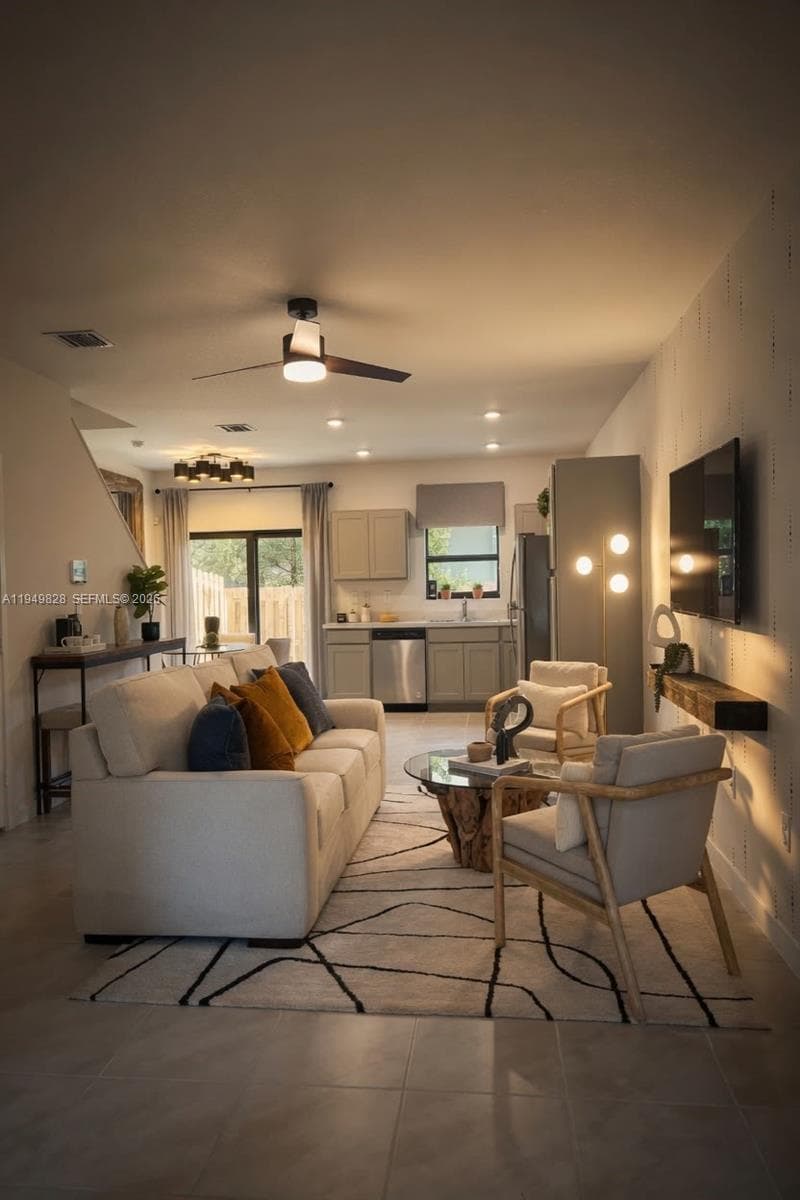 417 NE 1st Dr, Florida City, FL 33034 — zdjęcie 4