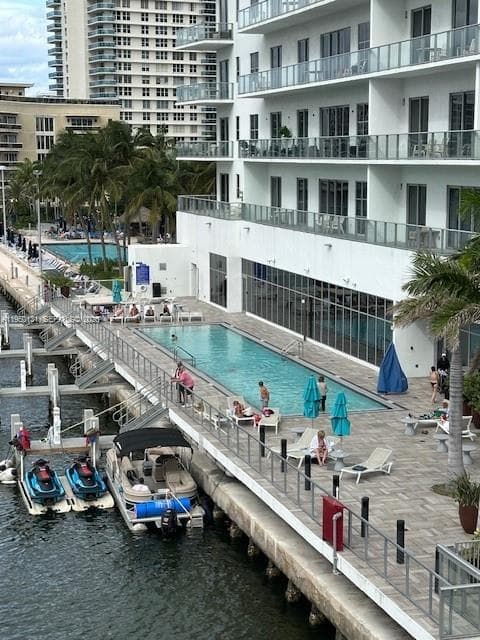 4010 S Ocean Dr # R2702, Hollywood, FL 33019