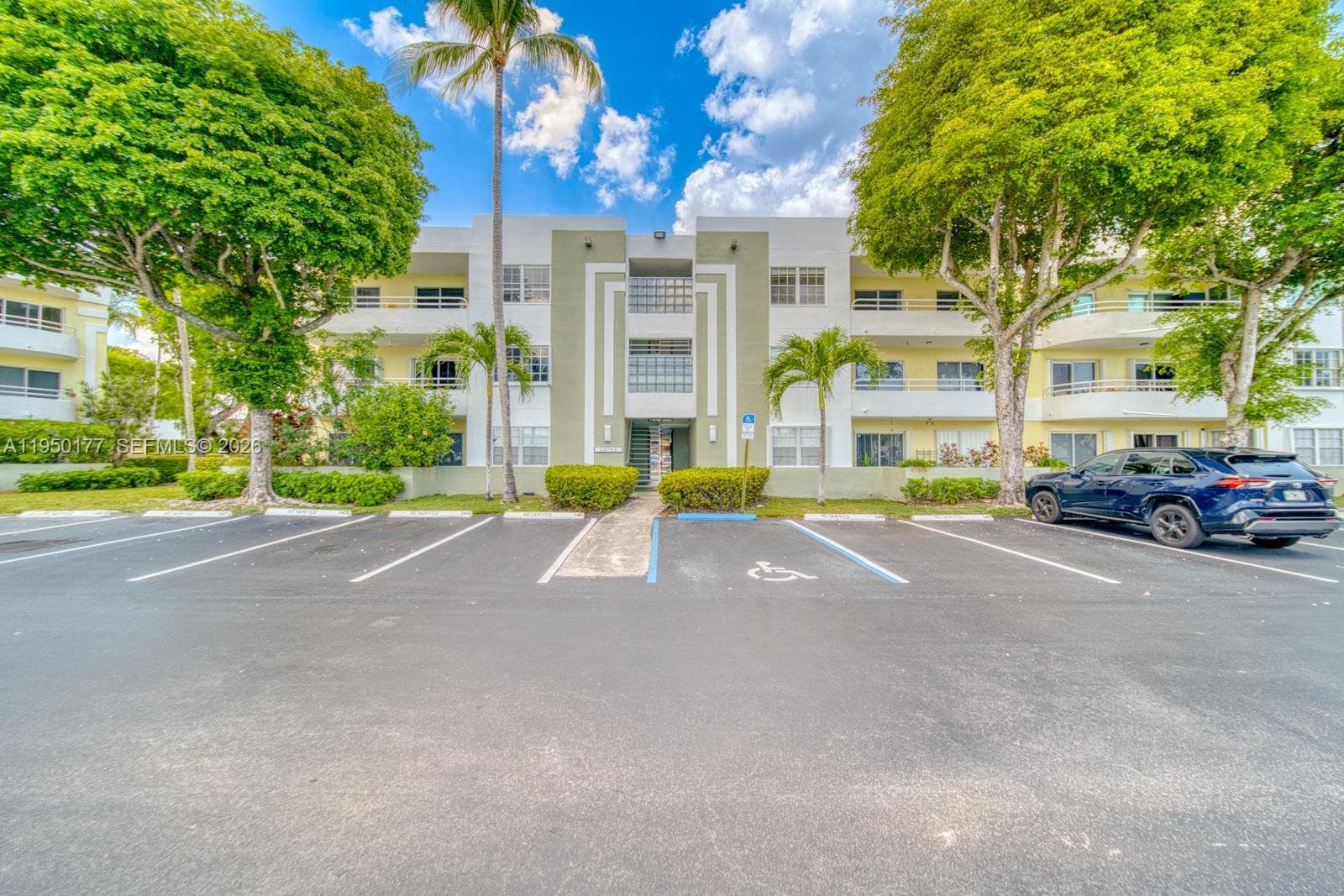 10795 SW 108th Ave # 304, Miami, FL 33176