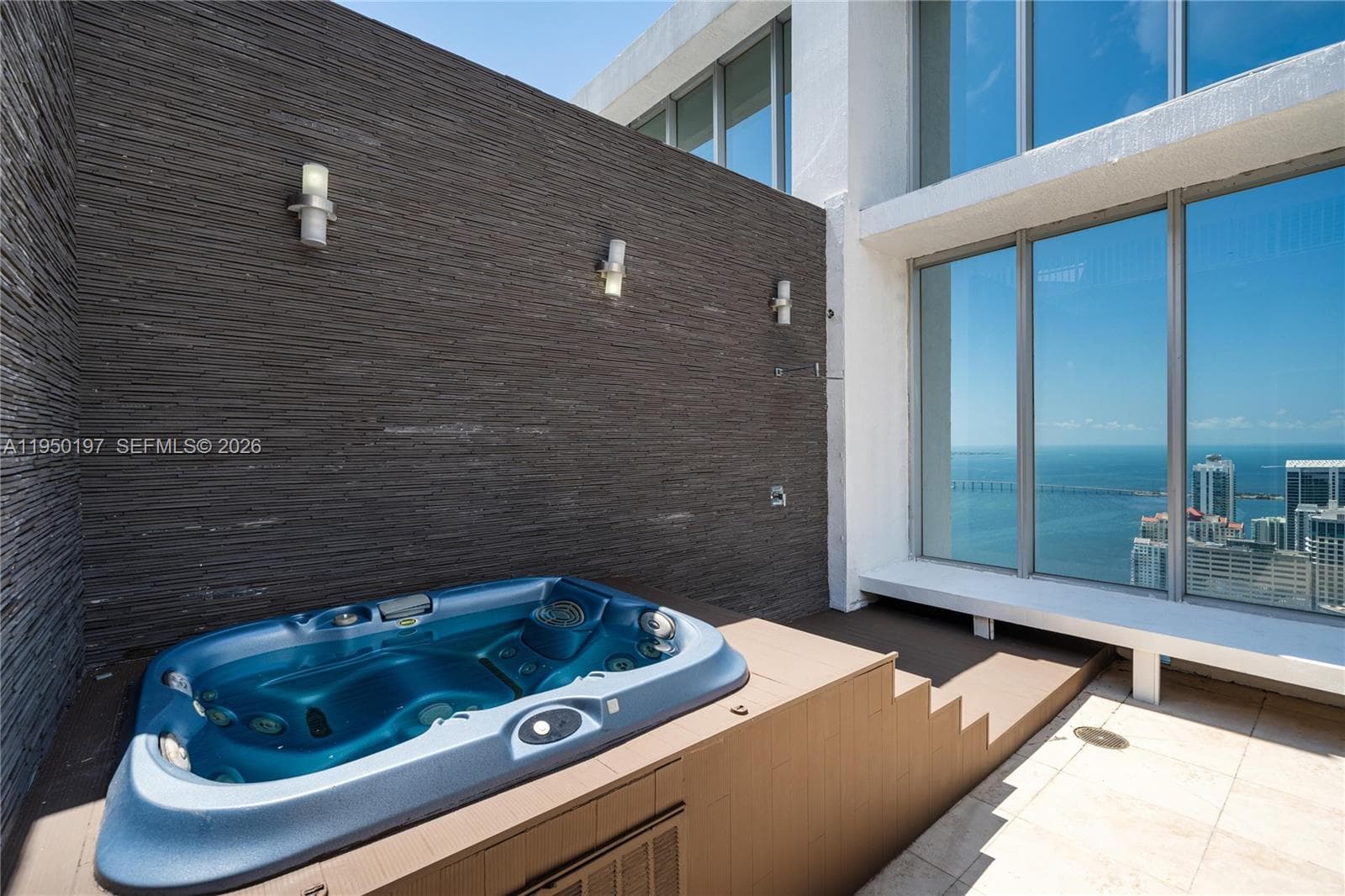 495 Brickell # 5705, Miami, FL 33131 — zdjęcie 4