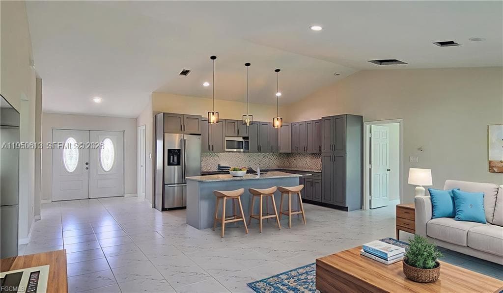 8038 Sunrise Cir., La Belle, FL 33935 — zdjęcie 4