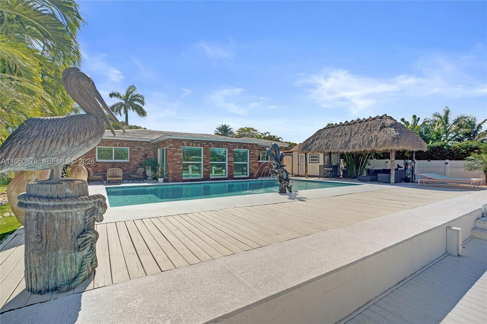 1995 N Hibiscus Dr, North Miami, FL 33181 — zdjęcie 5
