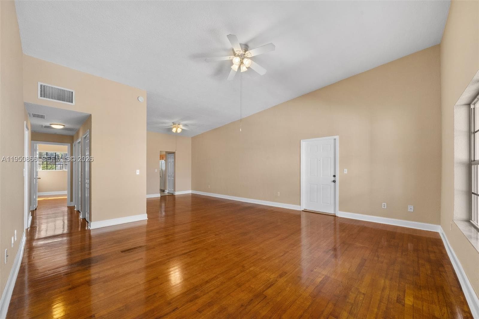 9725 Bay Harbor Ter # 24, Bay Harbor Islands, FL 33154 — zdjęcie 5