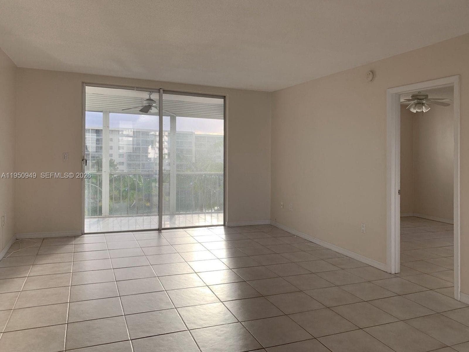 2855 Leonard Dr # H404, Aventura, FL 33160