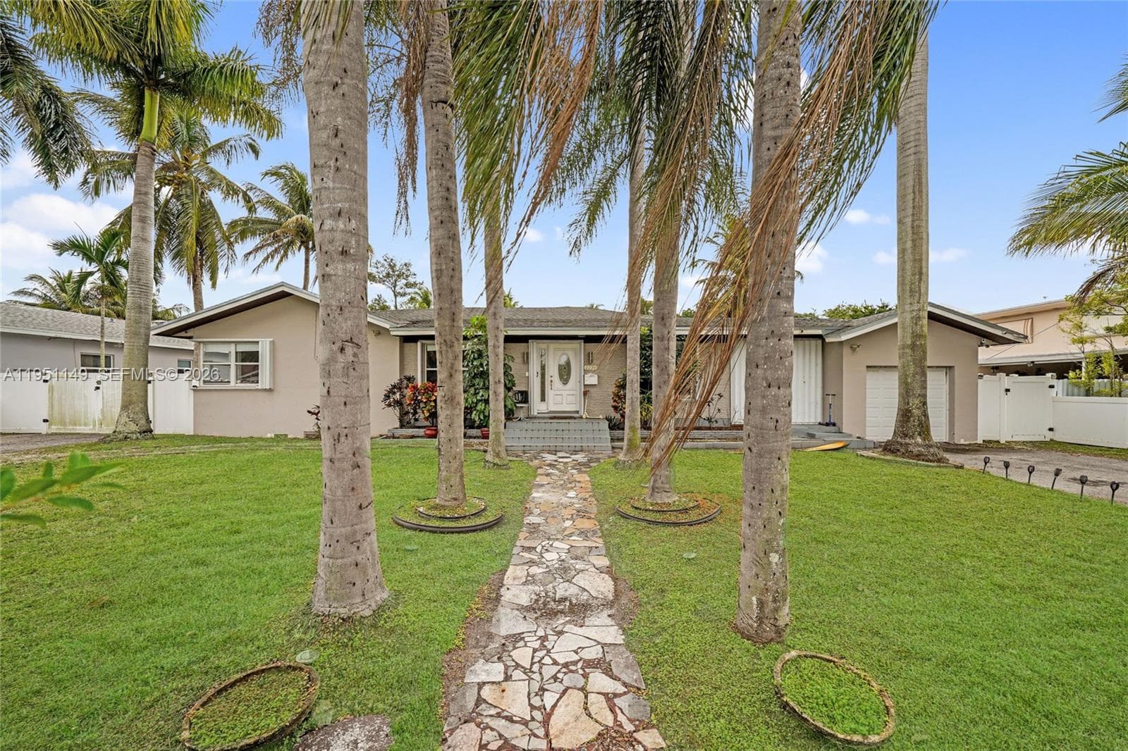 2534 Monroe St, Hollywood, FL 33020