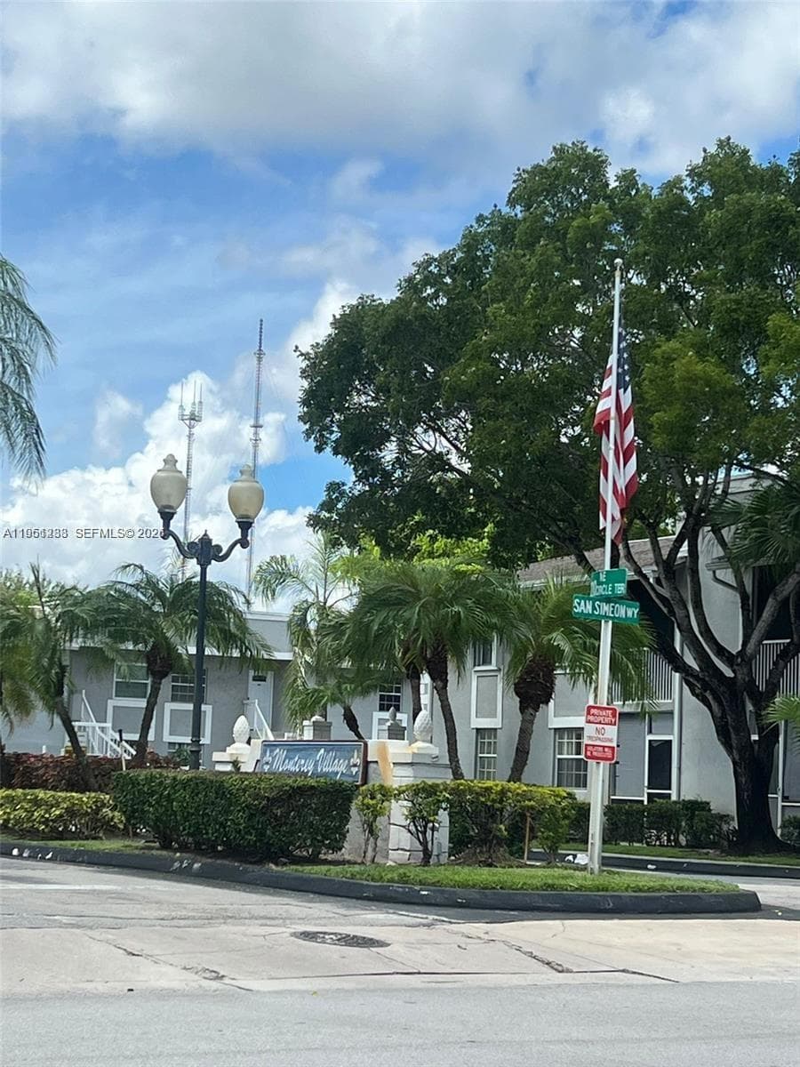 455 NE 210th Cir Ter # 102-18, Miami, FL 33179 — zdjęcie 2