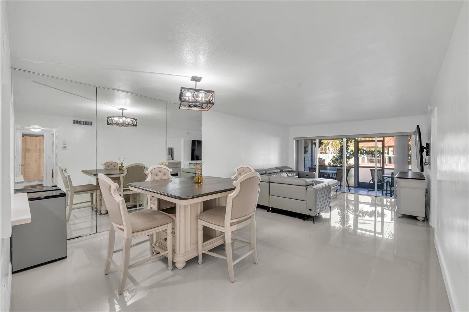 3920 Inverrary Boulevard # 104-C, Lauderhill, FL 33319 — zdjęcie 4