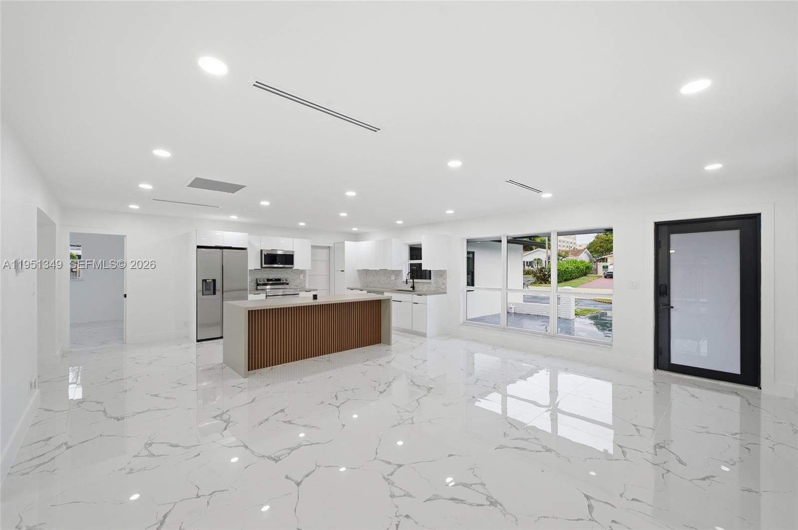 4711 NE 18th Ave, Oakland Park, FL 33334 — zdjęcie 2