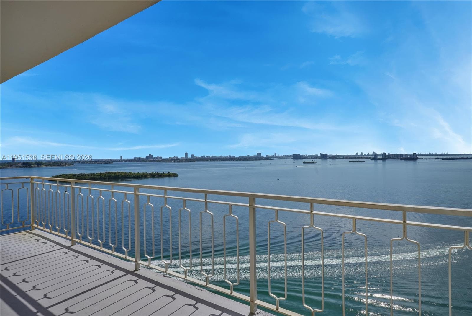 11111 Biscayne Blvd # 21C, Miami, FL 33181