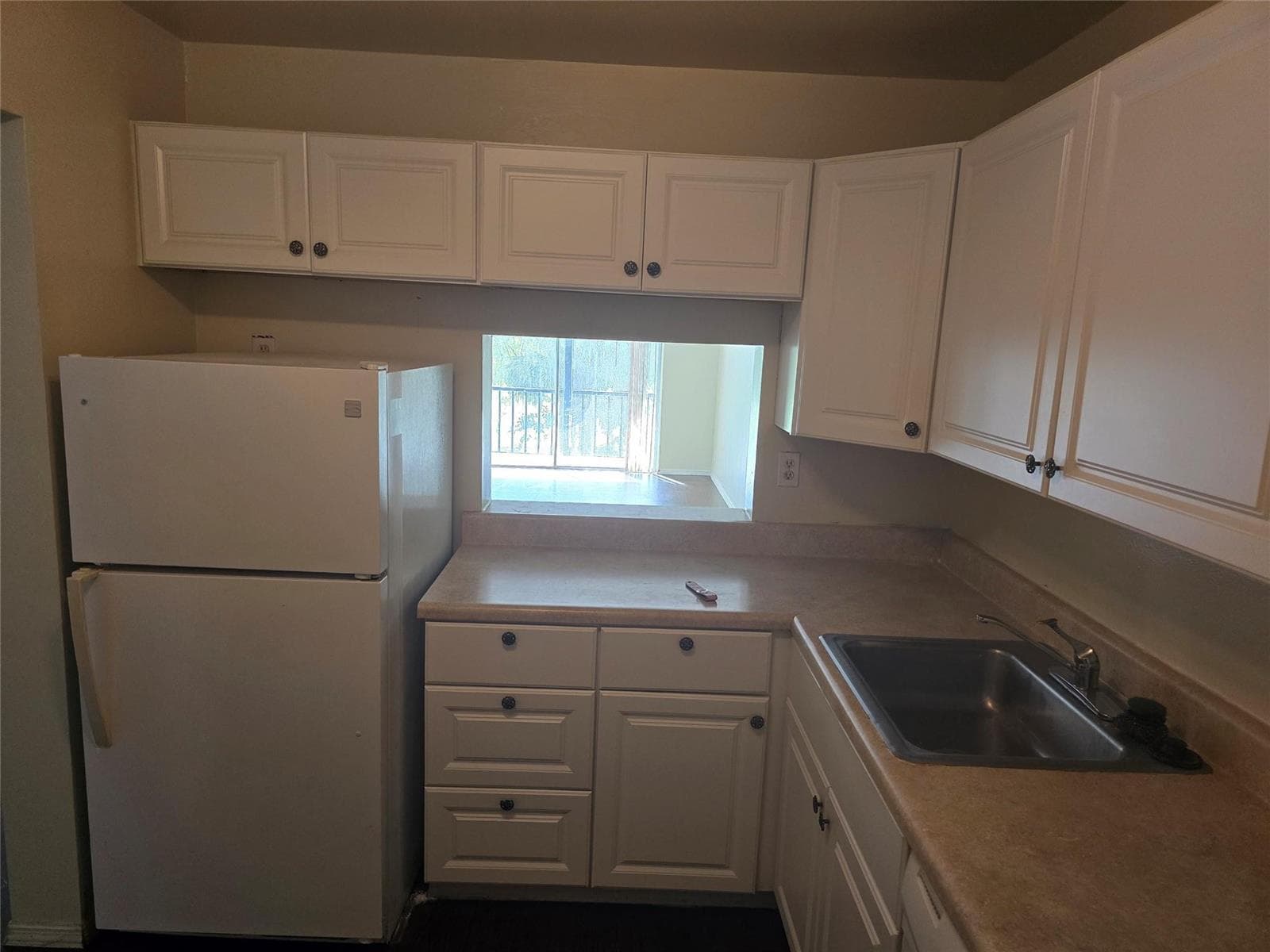 8000 Fairview Drive # 205, Tamarac, FL 33321 — zdjęcie 3