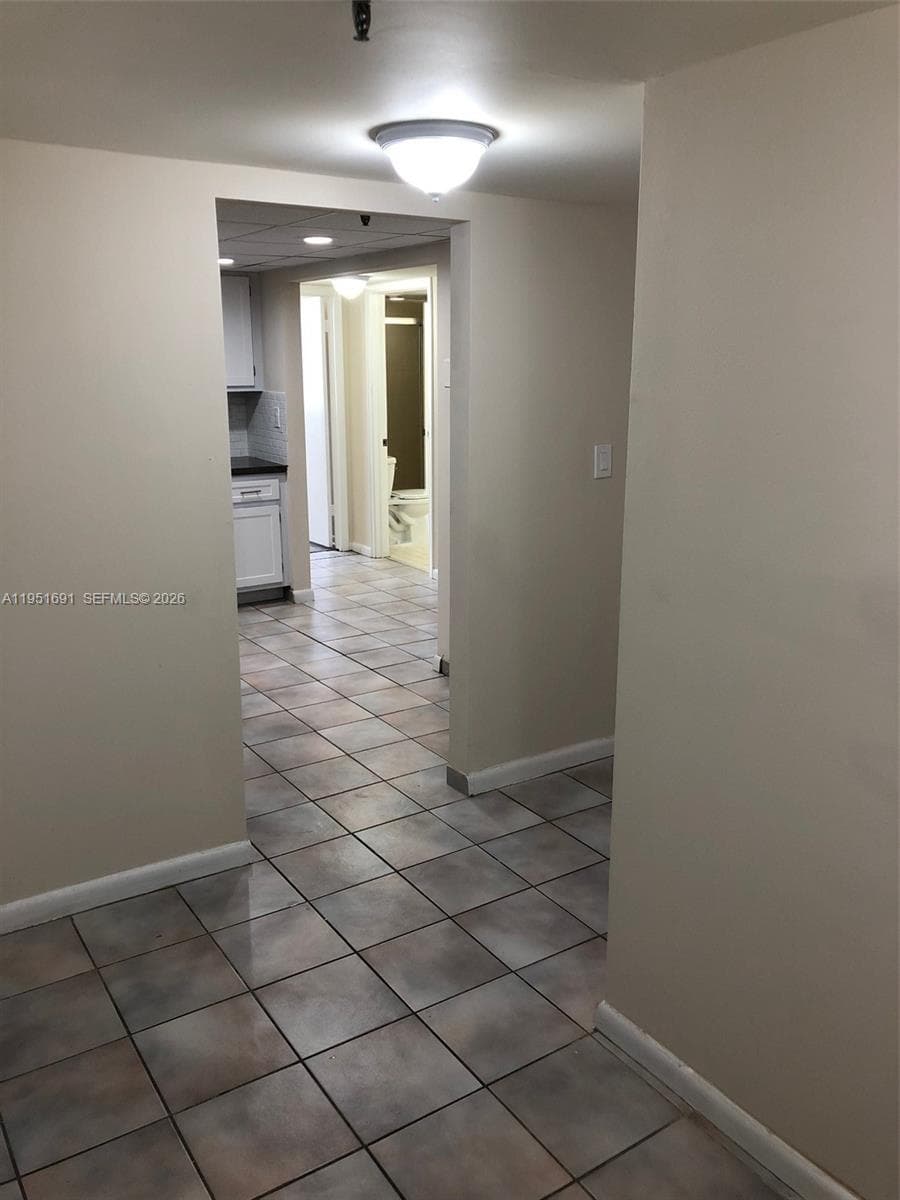 20840 San Simeon Way # 702, Miami, FL 33179 — zdjęcie 2