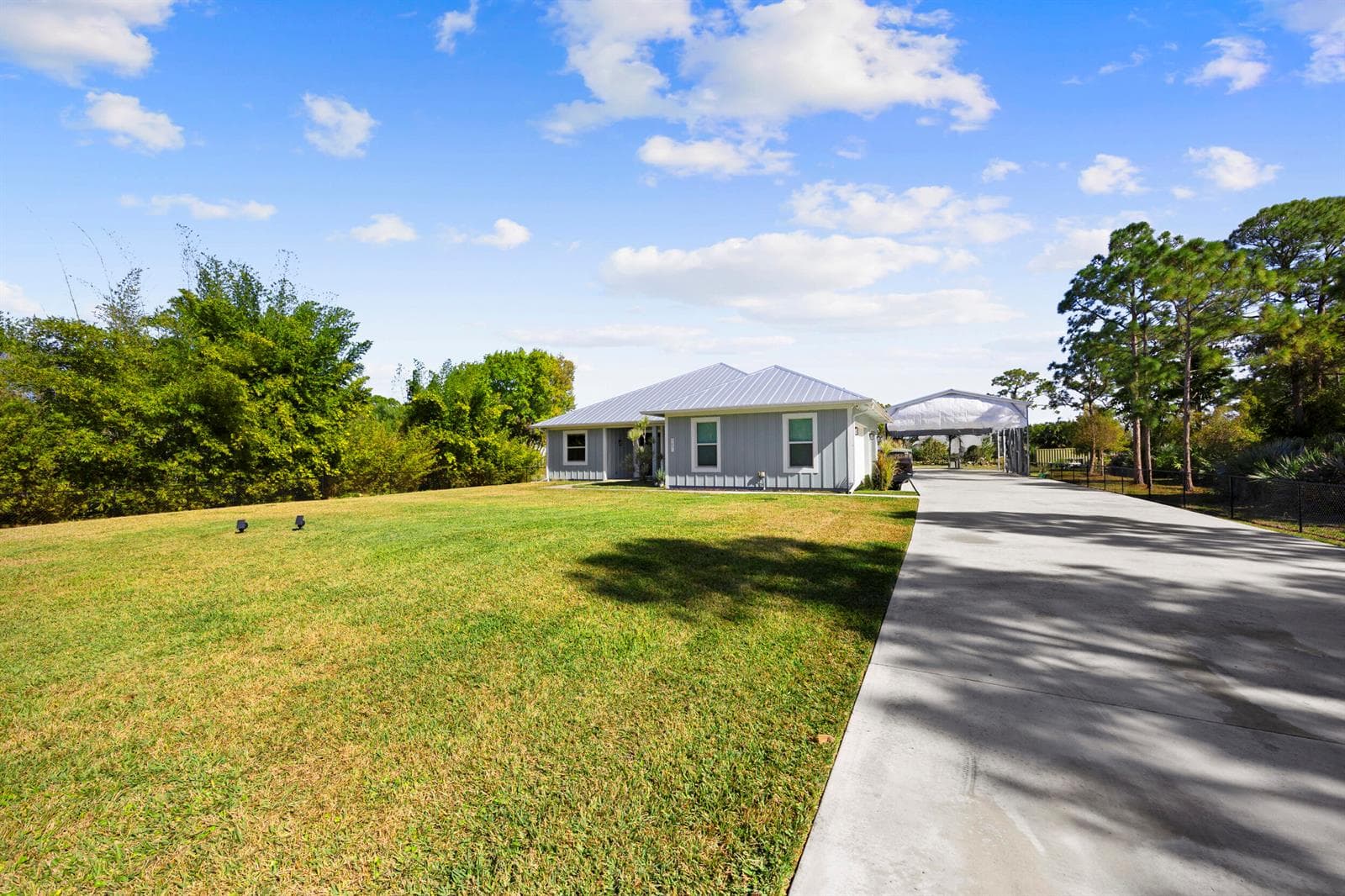 5458 Silver Oak Drive, Fort Pierce, FL 34982 — zdjęcie 4
