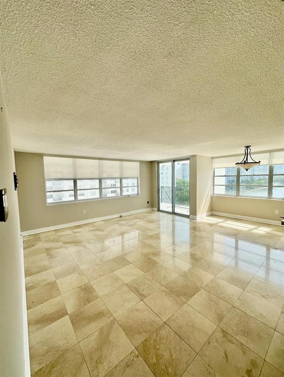 2750 NE 183rd Street # 709, Aventura, FL 33160 — zdjęcie 3