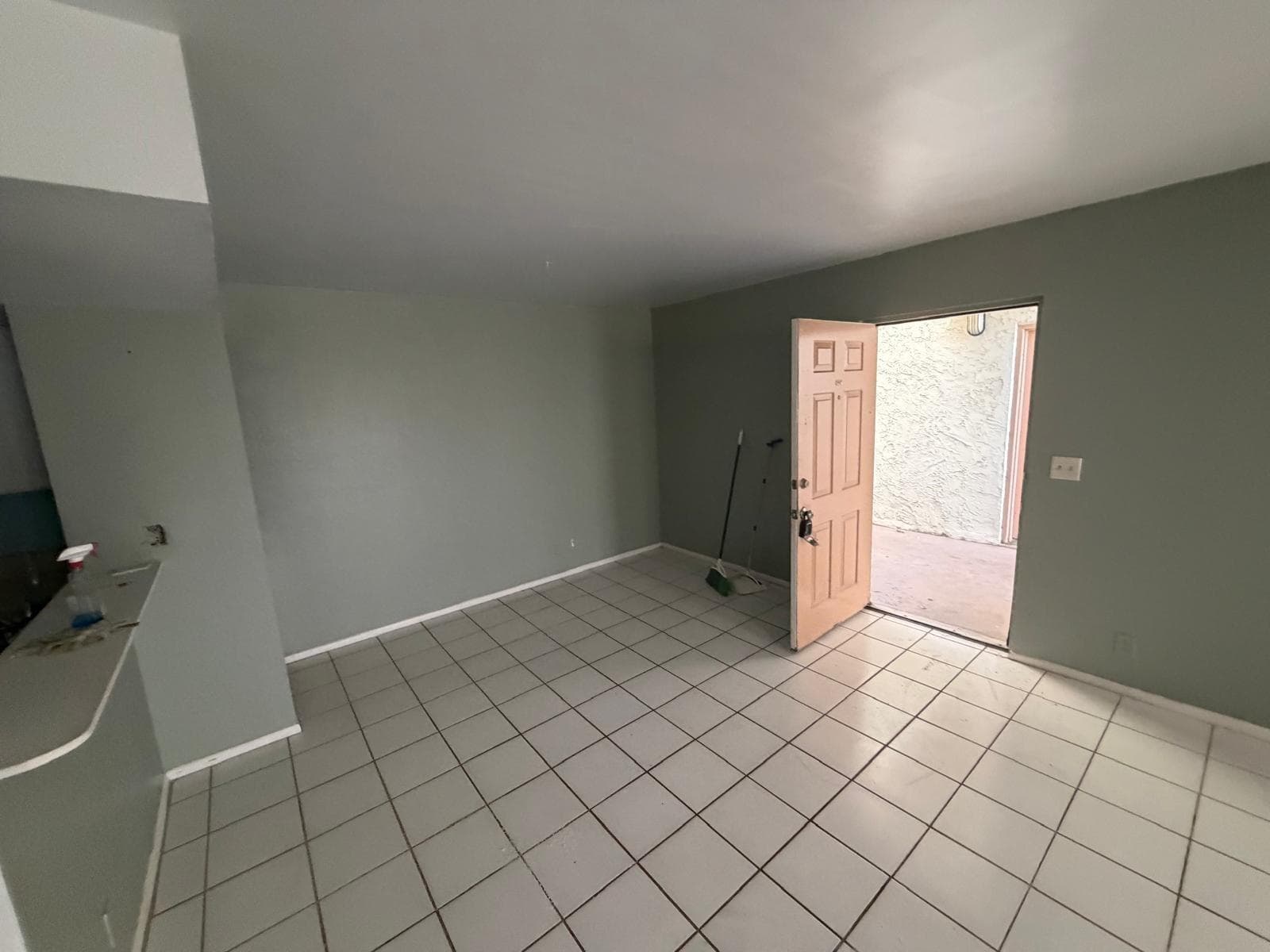 1531 SE Royal Green Circle # 107, Port St. Lucie, FL 34952 — zdjęcie 2
