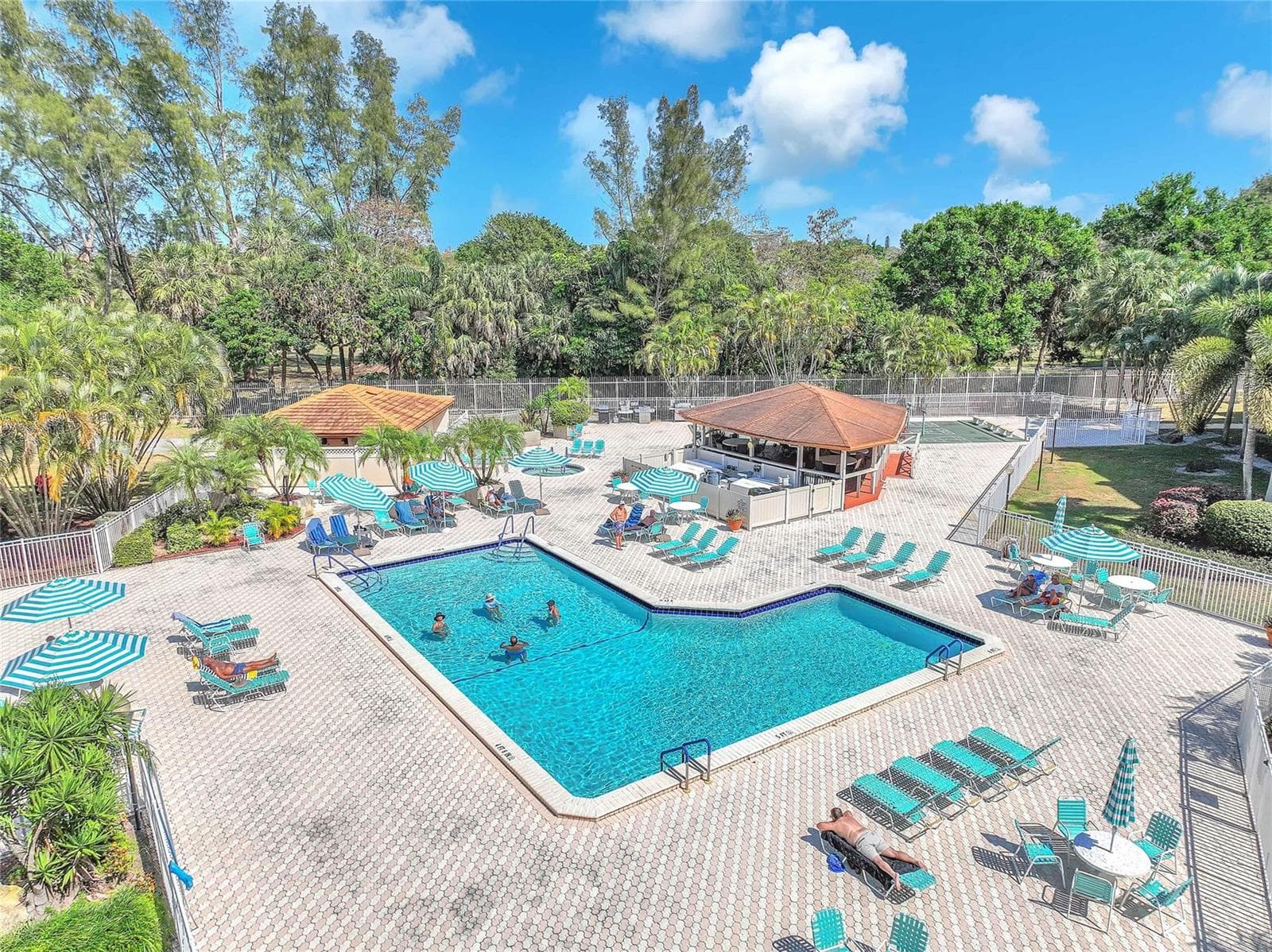 3910 Inverrary Boulevard # 308-B, Lauderhill, FL 33319 — zdjęcie 3