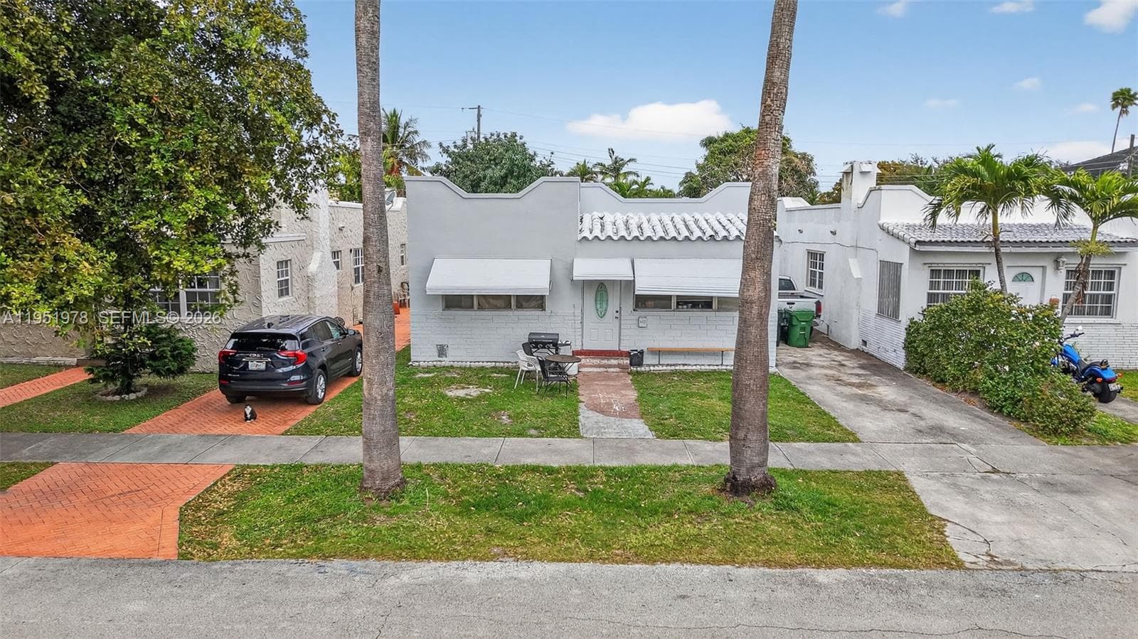 623 NE 4th St, Hallandale Beach, FL 33009 — zdjęcie 3