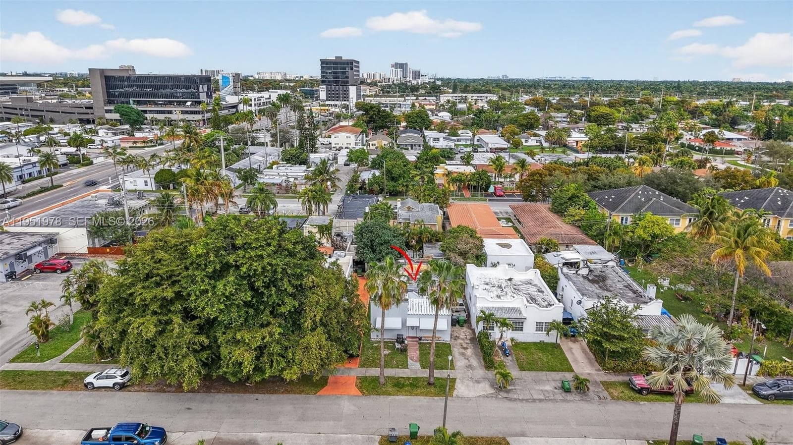 623 NE 4th St, Hallandale Beach, FL 33009 — zdjęcie 5