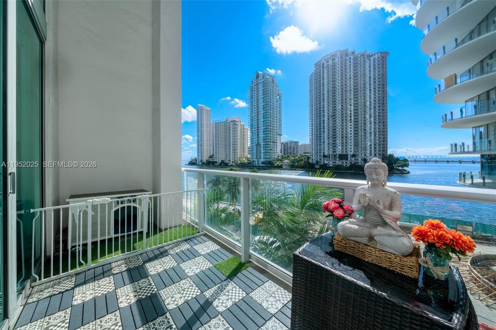 300 S BISCAYNE BLVD # L-410, Miami, FL 33131 — zdjęcie 2