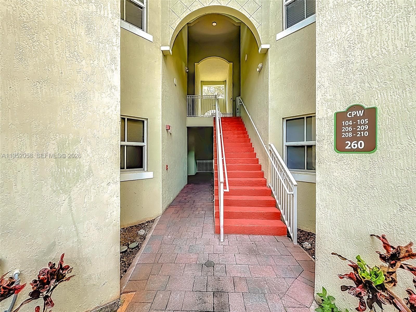 260 NW 109th Ave # 206, Miami, FL 33172 — zdjęcie 3