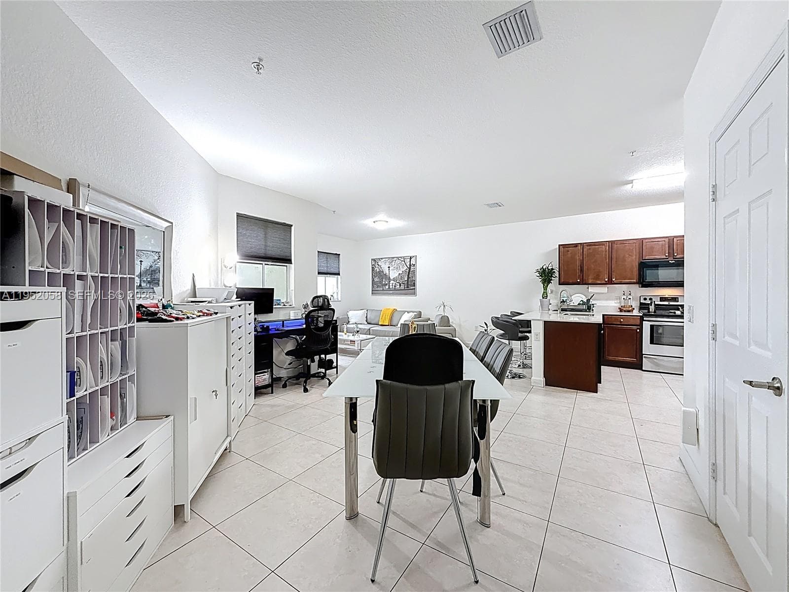260 NW 109th Ave # 206, Miami, FL 33172 — zdjęcie 5