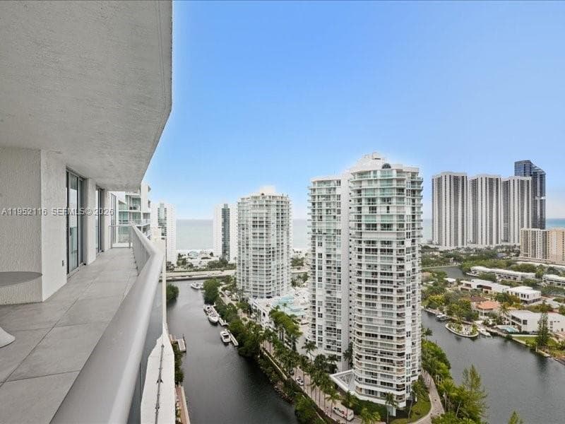 330 Sunny Isles Blvd # 5-2404, Sunny Isles Beach, FL 33160 — zdjęcie 3