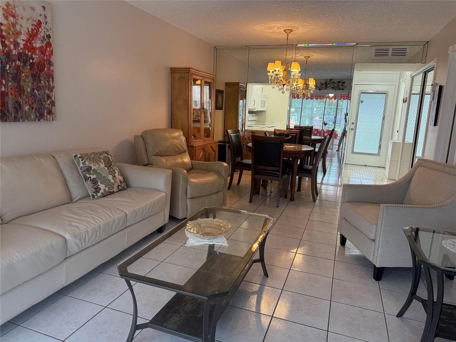 2901 NW 46th Avenue # 106, Lauderdale Lakes, FL 33313 — zdjęcie 4