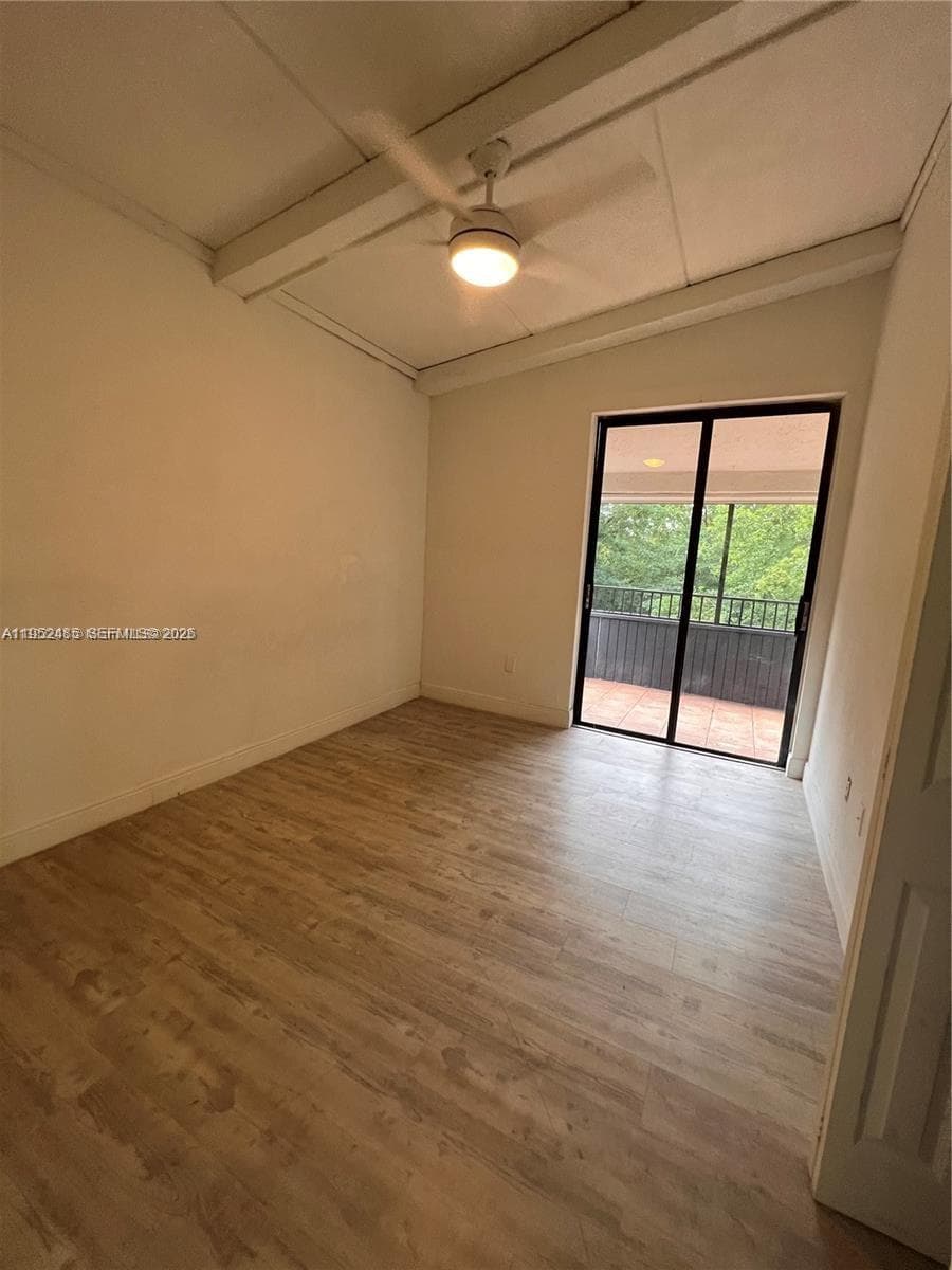 16220 NW 2nd Ave # 511, Miami, FL 33169