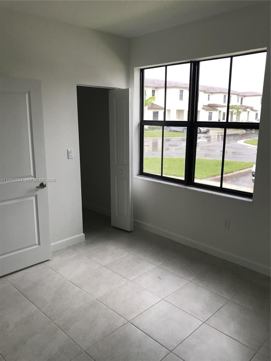 12989 SW 233rd Ter # 12989, Miami, FL 33032 — zdjęcie 2