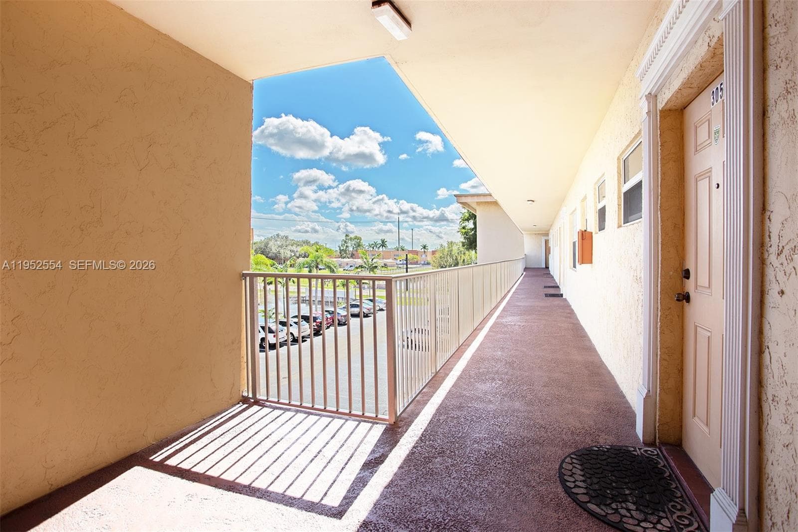 4151 NW 41st St # 301, Lauderdale Lakes, FL 33319 — zdjęcie 5