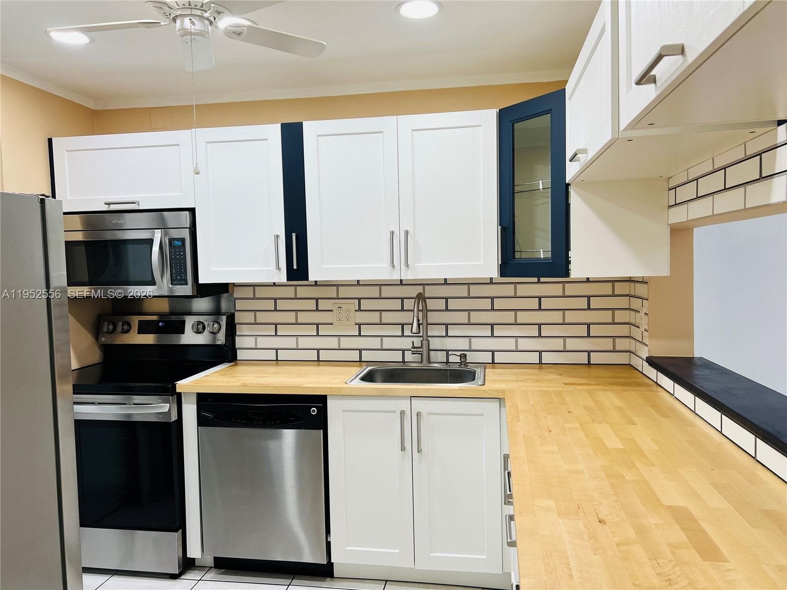 8000 Fairview Dr # 310, Tamarac, FL 33321 — zdjęcie 2