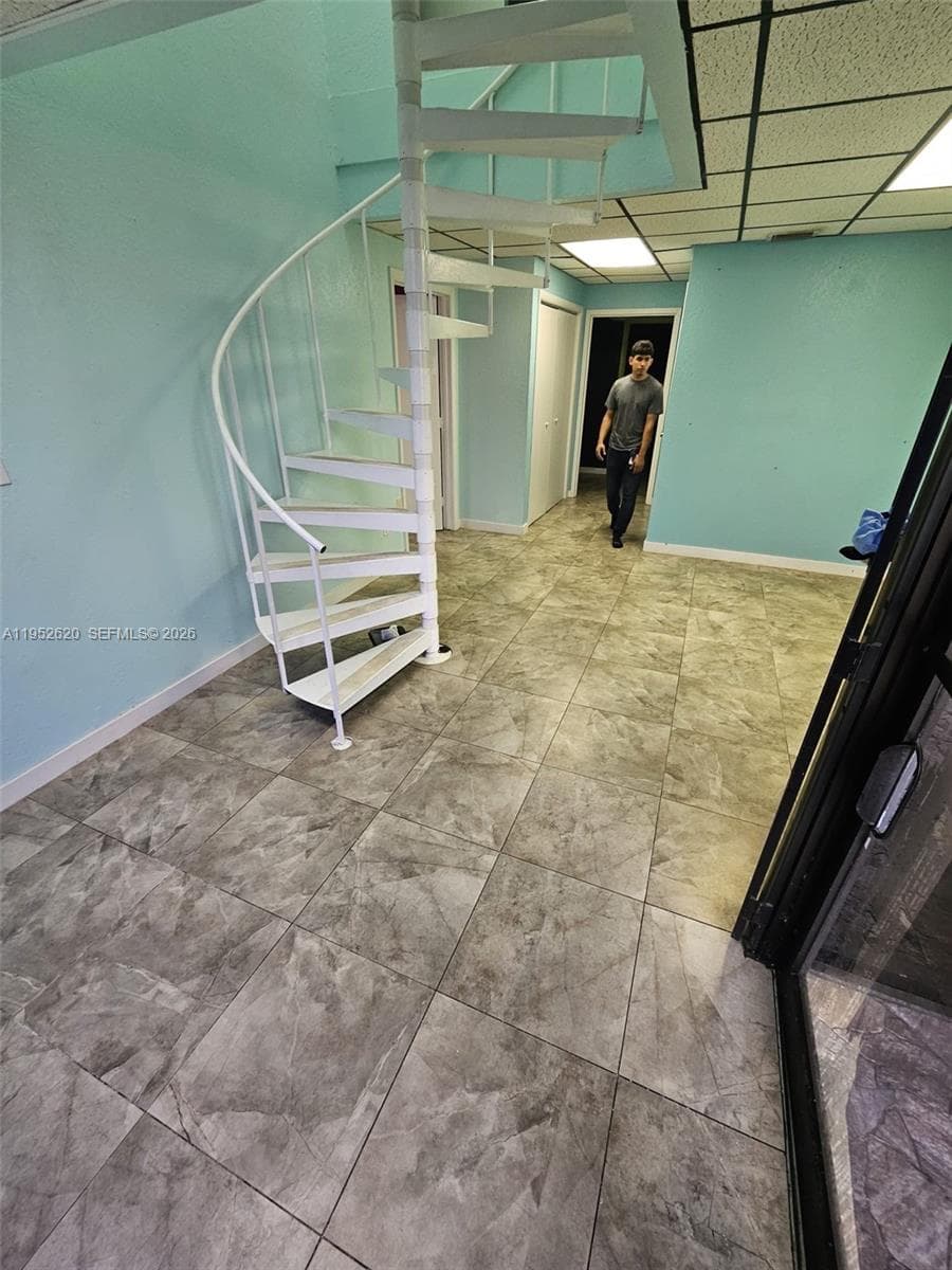 6175 NW 167th St # G18, Hialeah, FL 33015 — zdjęcie 2