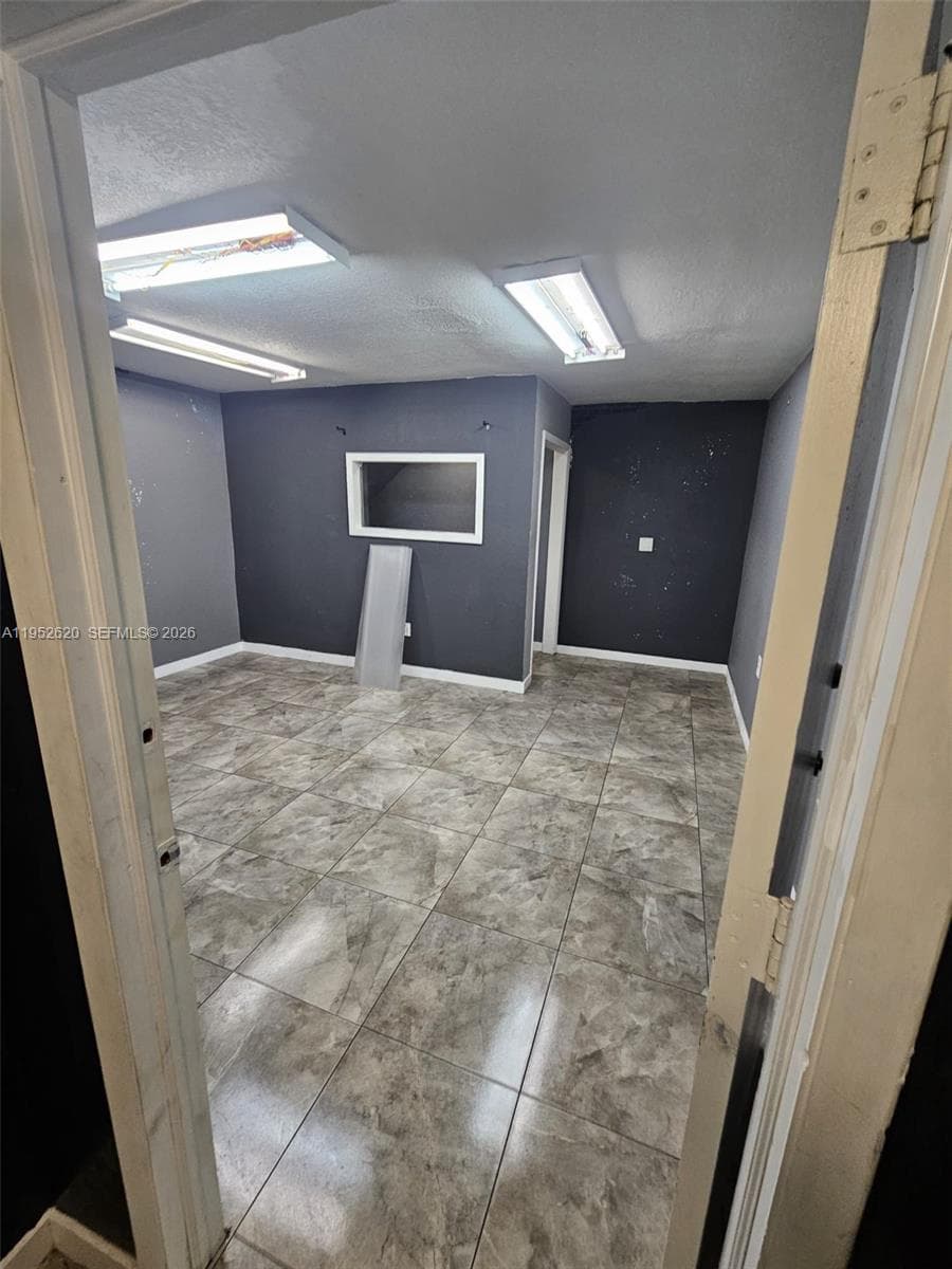 6175 NW 167th St # G18, Hialeah, FL 33015 — zdjęcie 4