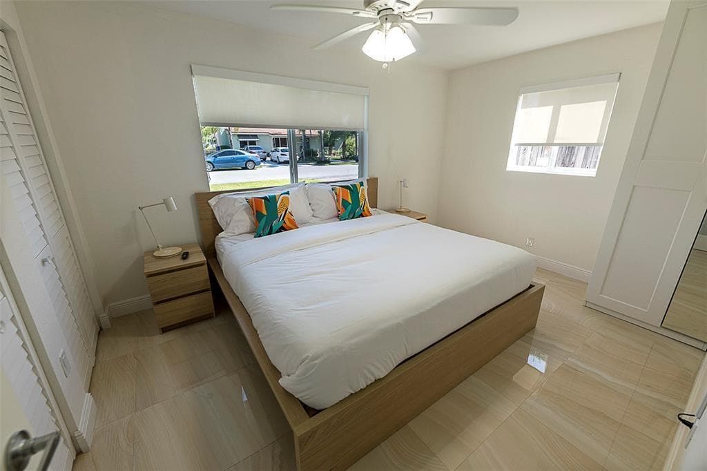 1162 Hayes Street, Hollywood, FL 33019 — zdjęcie 4
