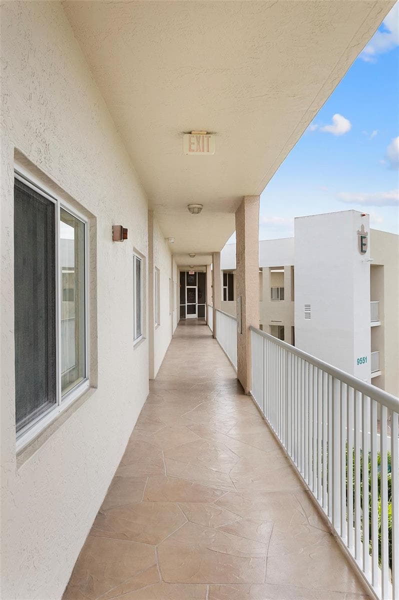 9551 Weldon Circle # 404, Fort Lauderdale, FL 33321 — zdjęcie 4