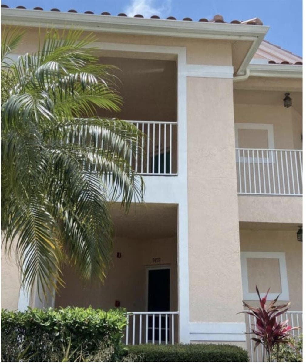 9871 Perfect Drive # 144 B Side, Port St. Lucie, FL 34986