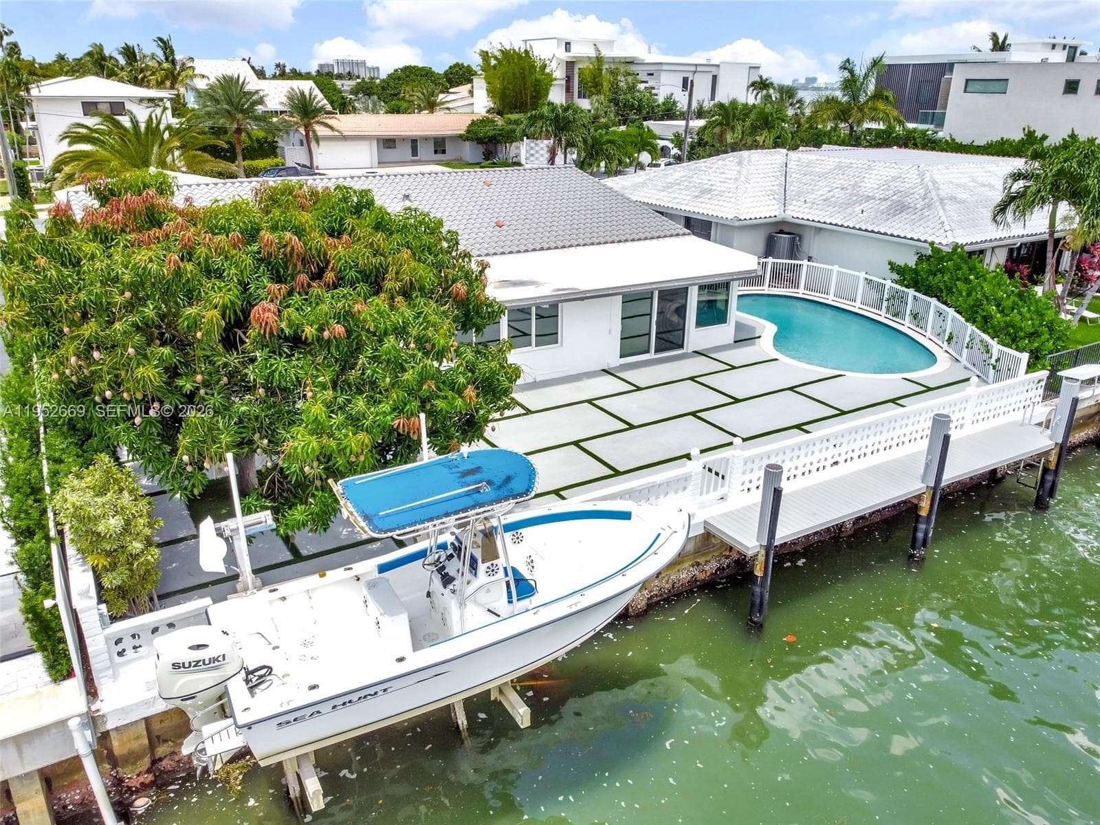 1250 NE 82nd St, Miami, FL 33138 — zdjęcie 4