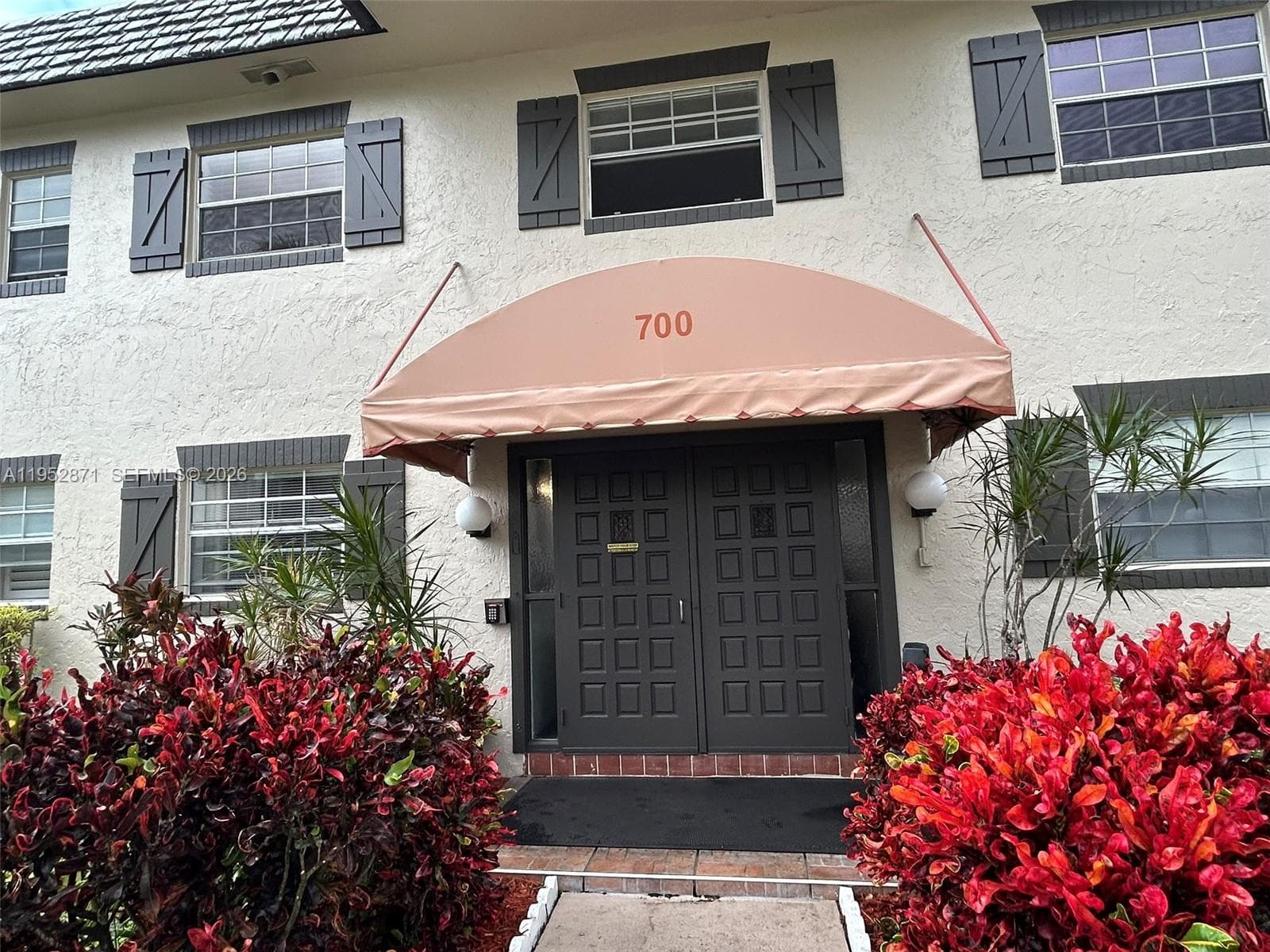 5640 SW 3rd Pl # 212, Margate, FL 33068