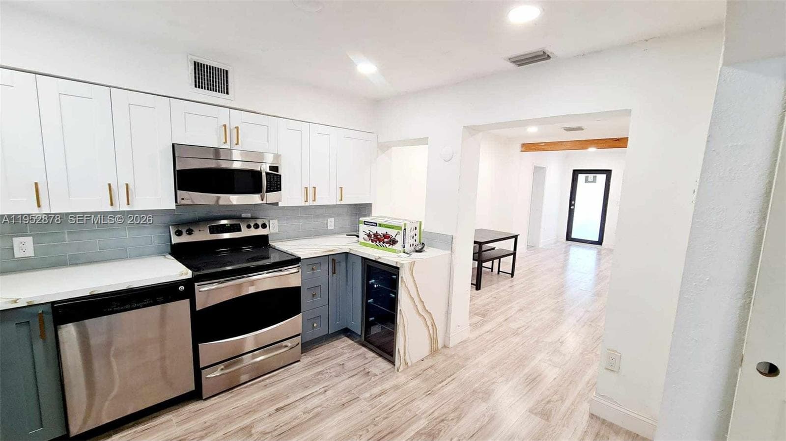 12040 N Miami Ave, North Miami, FL 33168 — zdjęcie 4