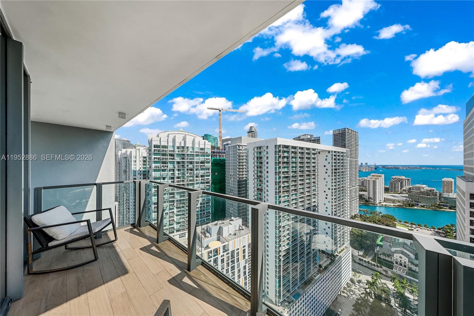 68 SE 6th St # 3309, Miami, FL 33131