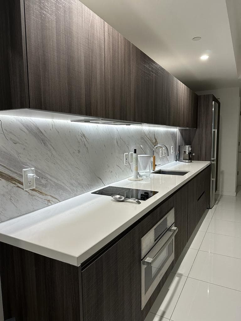 851 NE 1st Avenue # 306, Miami, FL 33132 — zdjęcie 3