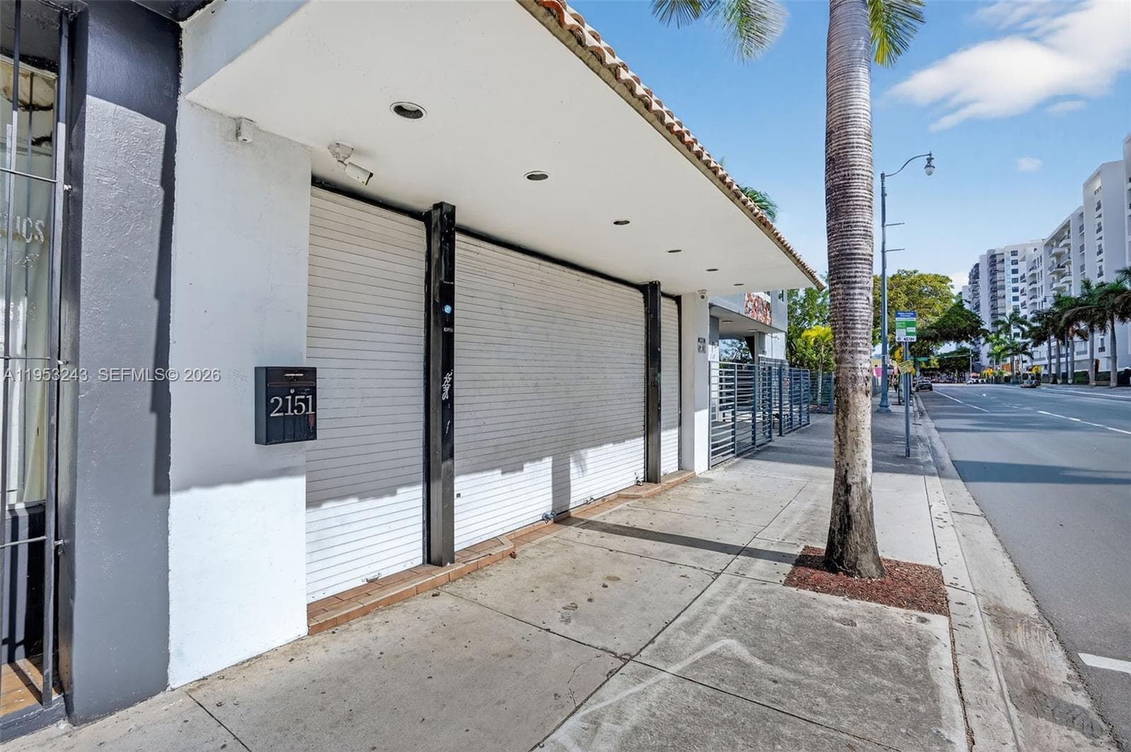 2151 SW 8th St, Miami, FL 33135 — zdjęcie 3