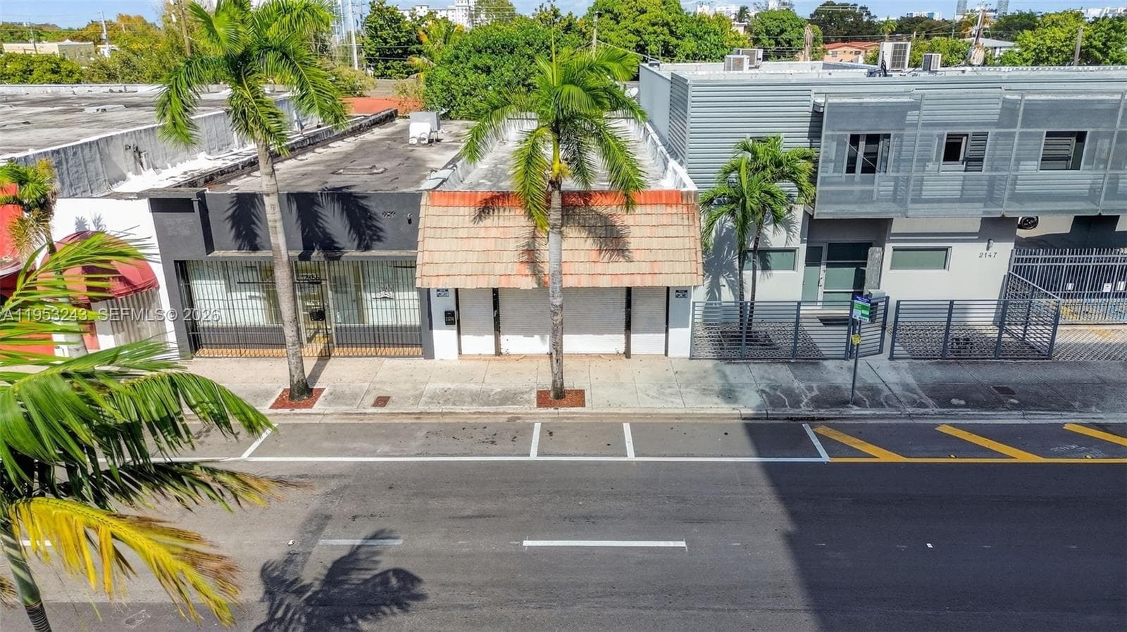 2151 SW 8th St, Miami, FL 33135 — zdjęcie 4